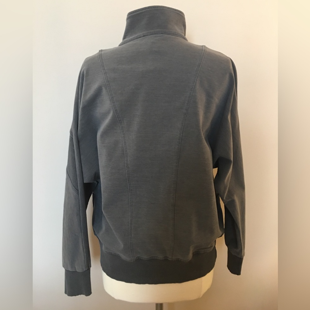 DG2 Jacket (NWT) - Picture 2 of 4